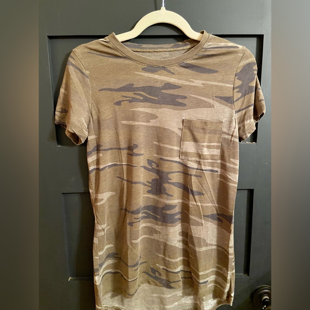 LOL
Vintage Cami t-shirt